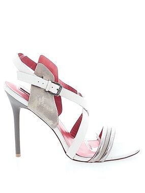 CHARLES JOURDAN ~ Silver/Gray White Crisscross Stiletto Heels w/Red Footbed